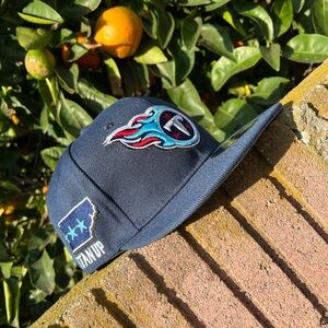 TENNESSEE TITANS SNAPBACK HAT